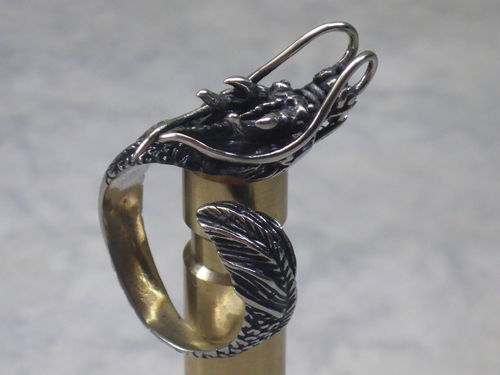 Stylisher Edelstahl Drachen-Ring